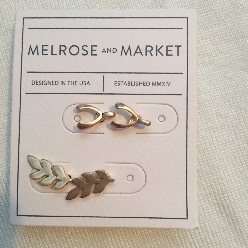 2 pack stud earrings